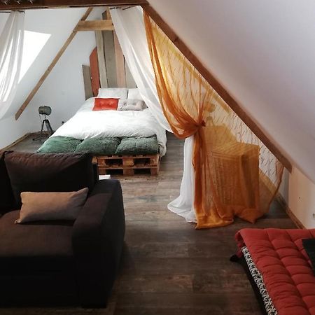 Ferienwohnung D'Ici Et D'Ailleurs Raids Exterior foto